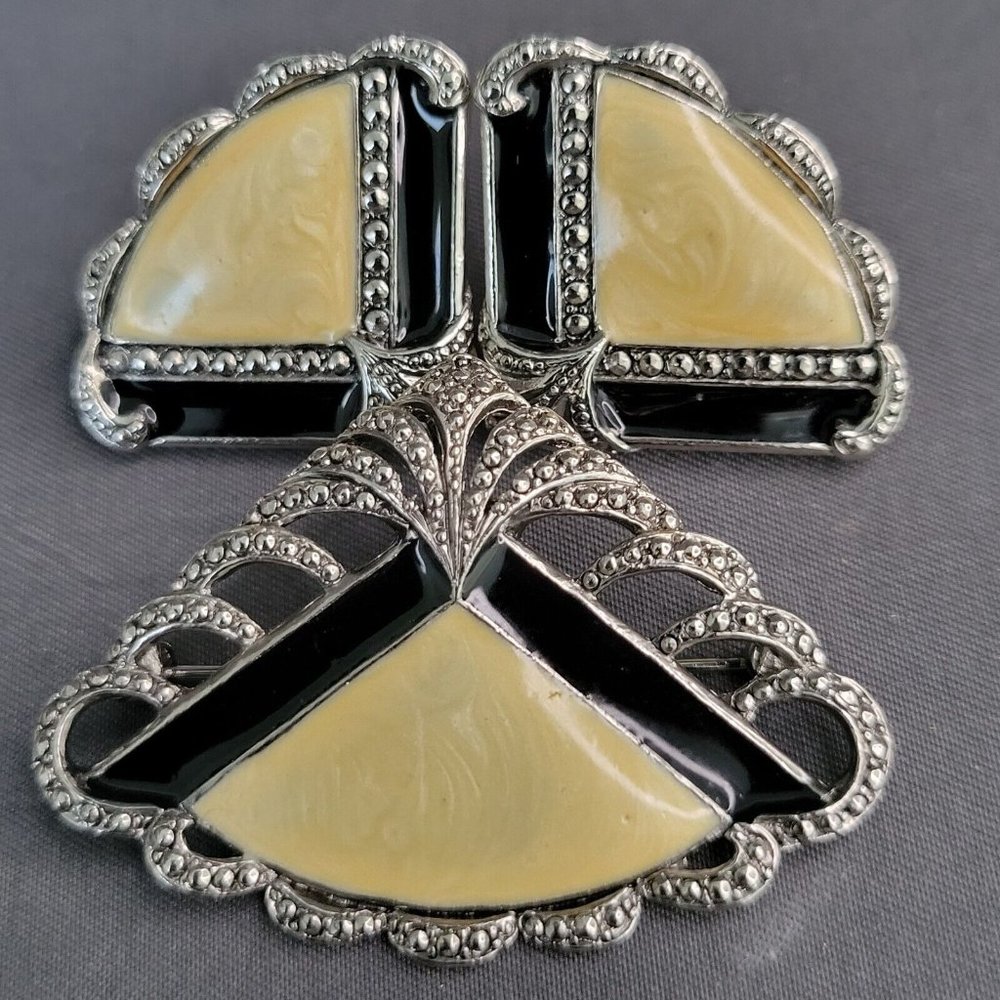 Womens Tan and Black Enamel Style Marcasite Fan Shaped Brooch Pin & Earring Set